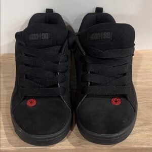 DC Shoes X Star Wars Collab  5.5  Black Graffik Men's Sneakers